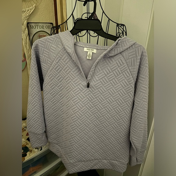 Nine West active purple pullover w/hood..size 1X..(NWT) - Picture 11 of 11